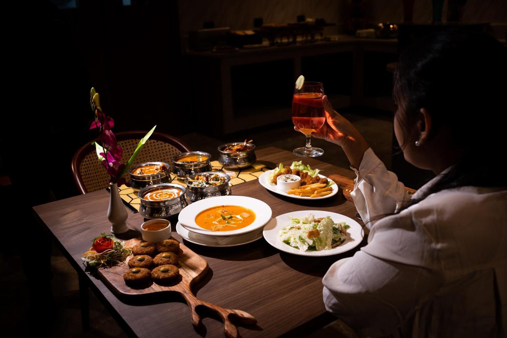 Regenta Inn Gurugram Гургаон Екстериор снимка
